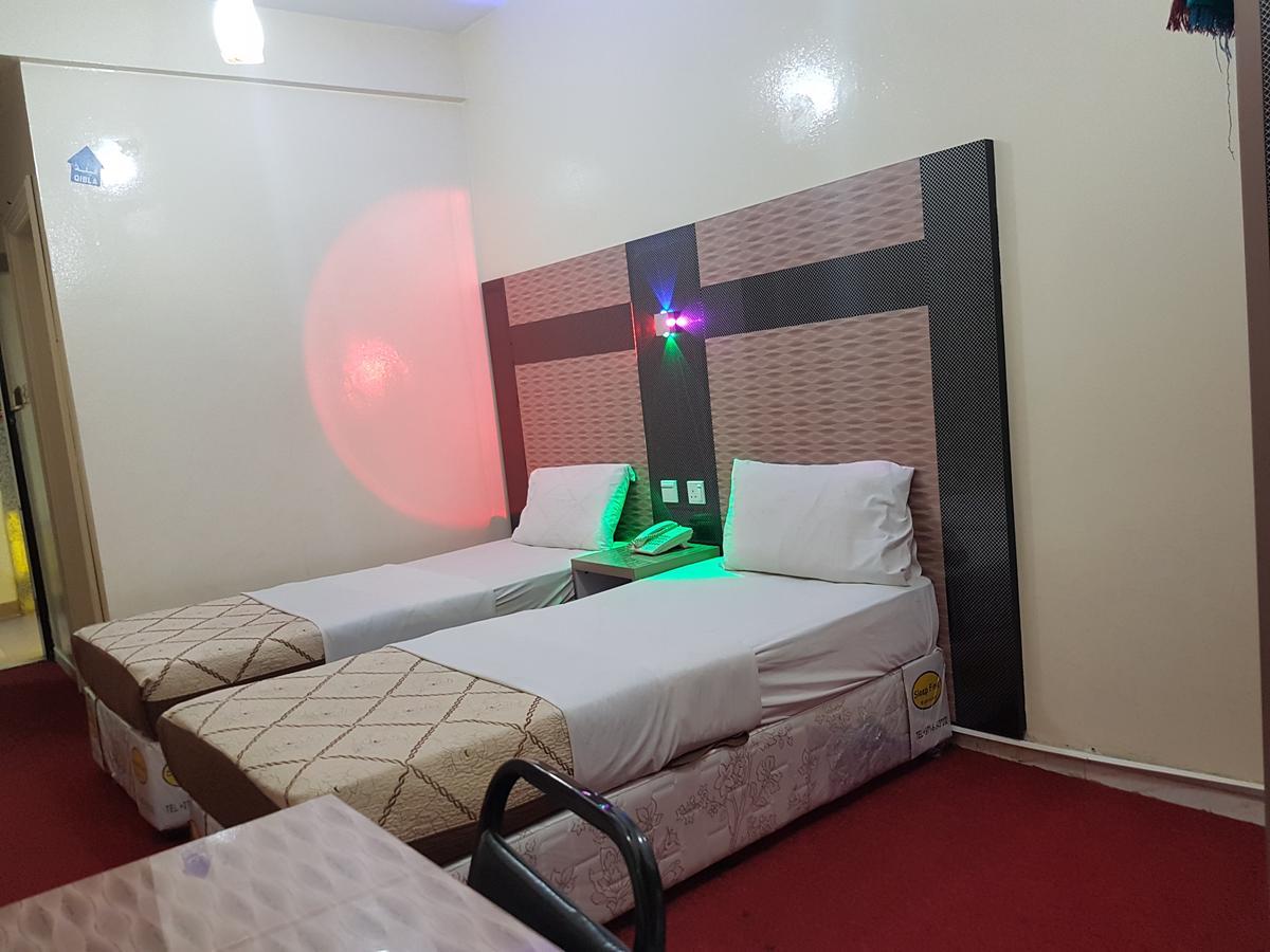 דובאי Tehran Hotel מראה חיצוני תמונה