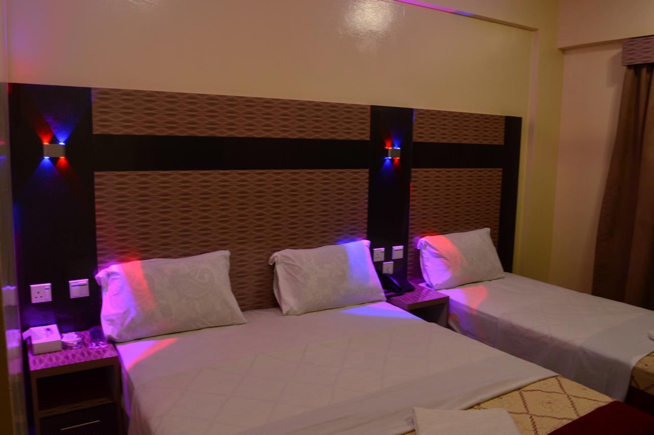דובאי Tehran Hotel מראה חיצוני תמונה