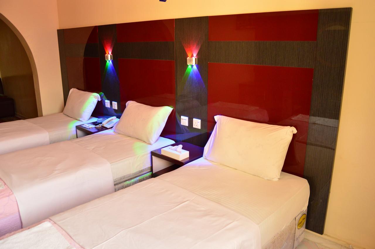דובאי Tehran Hotel מראה חיצוני תמונה